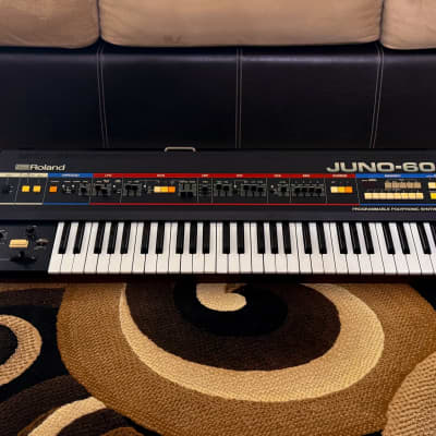 Roland Juno-60 Vintage Analog Synthesizer (Just Serviced! ✅)