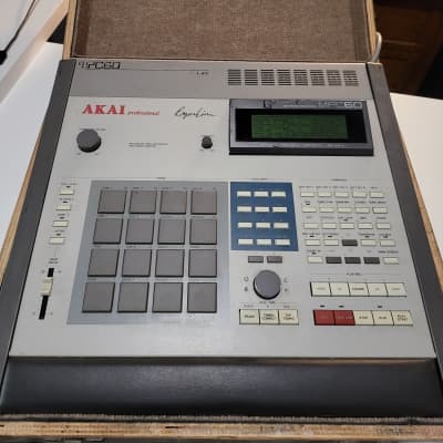 Akai MPC60 Integrated MIDI Sequencer and Drum Sampler 1988 - 1991 - Grey image 1