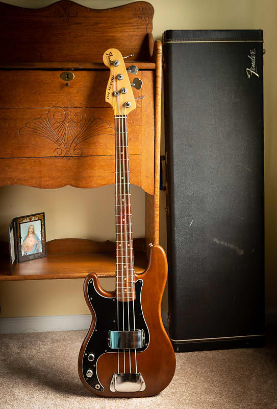 Left Handed rare Fender Precision Bass 1977-78 Walnut Mocha w Fender case completely original image 1