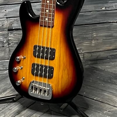 G&L Left Handed L-2000 Tribute 4 String Electric Bass- 3-Tone Sunburst image 3