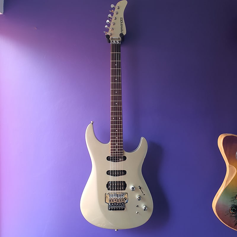 Electric Guitar FERNANDES FR 95S Sustainer 18V powered FRT