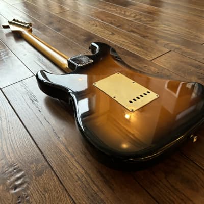 1989 Fender ST-57 Stratocaster 1957 Reissue Sunburst MIJ Fujigen Japan image 10