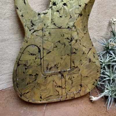 Gildaxe Variegated Gold Leaf Kramer Guitar Body image 6