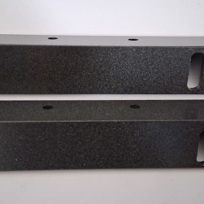 Rack ears to fit Clavia Nord rack 4