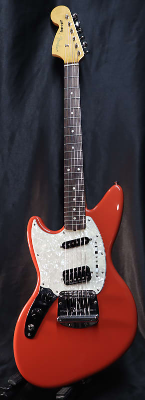 ギター Fender Mexico Kurt Cobain Jag-Stang Fender - Kurt Cobain Jag-Stang® 014-1030-340 - Fiesta Red