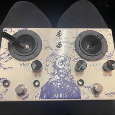 Walrus Audio Janus Tremolo / Fuzz 2012 - Present - White for sale