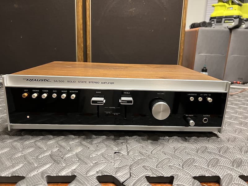 Realistic SA500 Solid State Stereo Amp very clean Reverb