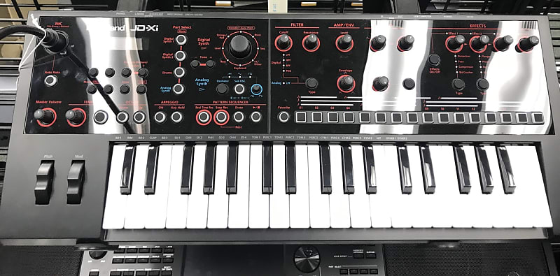 Roland JD-Xi Synthesizer image 1