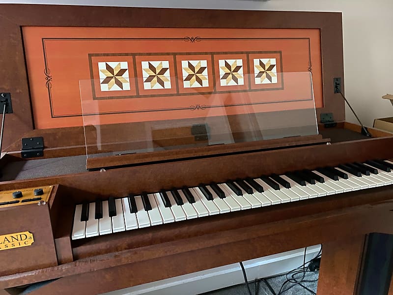 Roland C 30 Digital Harpsichord 2018 Brown