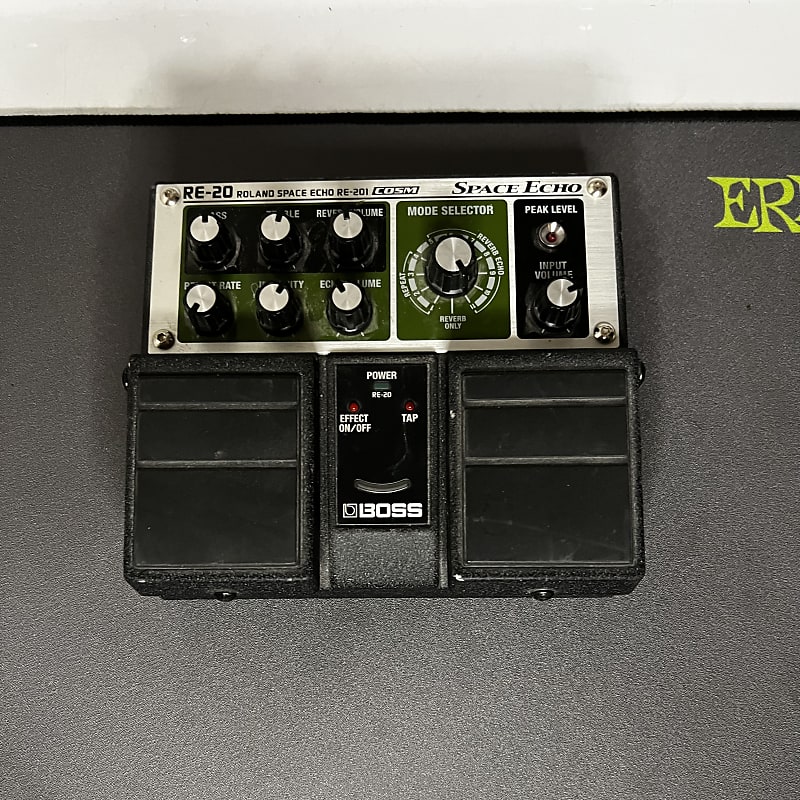 Boss RE-20 Space Echo