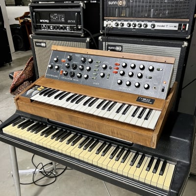 Moog MiniMoog Model D c 1973 Walnut original vintage USA analog synth synthesizer image 2