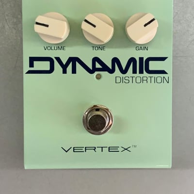 Vertex Dynamic Distortion