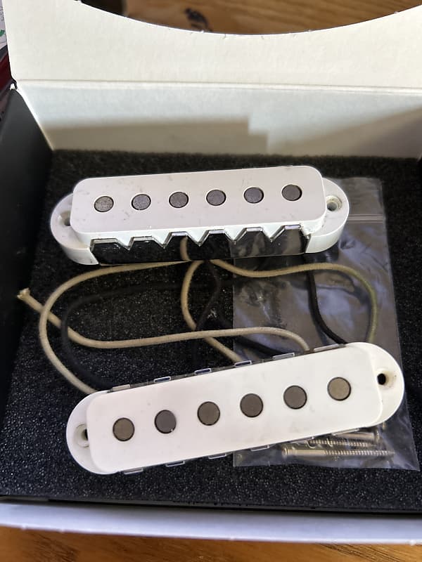 Fender Jaguar Pickups 2002 | Reverb