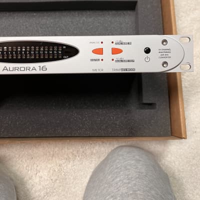 Lynx Aurora 16 16-Channel Mastering AD/DA Converter with LT-HD Pro Tools HD Card 2000s - Silver (2 of 2) image 2