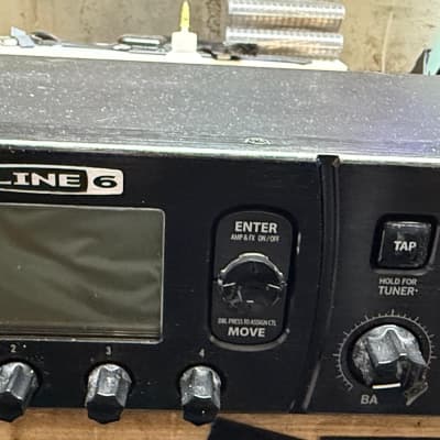 LINE6 POD HD Pro X ラックケース付き Line 6 POD HD Pro X Rackmount Multi-Effect and Amp Modeler