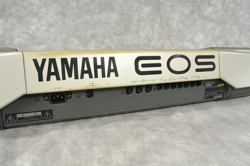 Yamaha Eos B900 -Free Shipping*