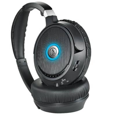 Audio-Technica ATH-ANC70 QuietPoint Active Noise-Cancelling Over-Ear Headphones with Built-in Mic, 10-25000Hz Frequency Response, 1/8  Input Connector image 2