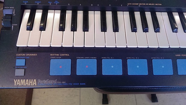 Yamaha keyboard with drum deals pad