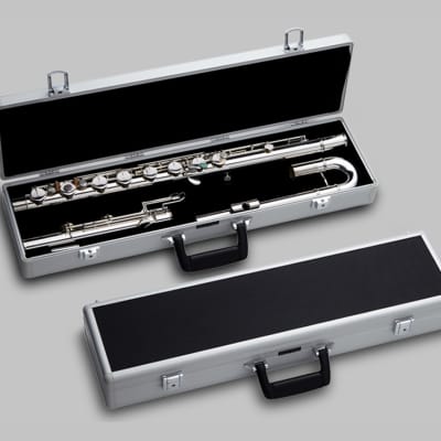 Pearl *Pre-Order* Bass Flute PFB305 w/Maintenance Kit, Rod, Case Special Order Special Order | WorldShip | Authorized Dealer image 1