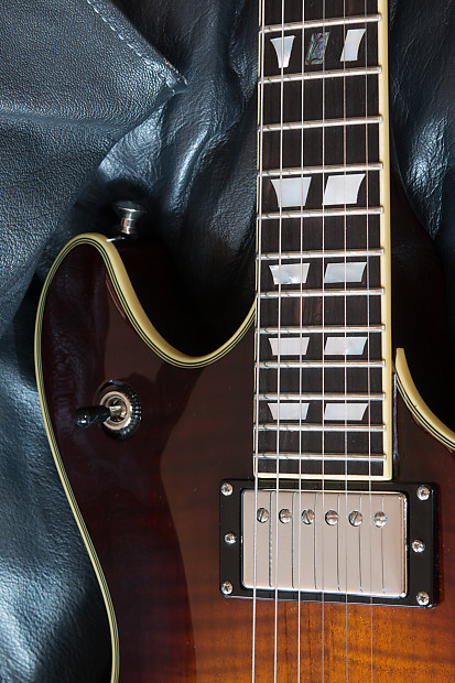 Schecter Tempest Custom Diamond Series Faded Vintage