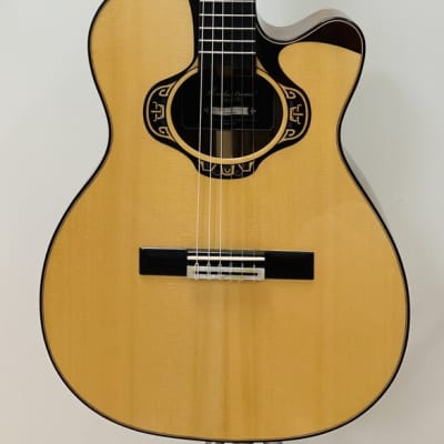 Merida Overstep solid spruce, ovangkol acoustic-electric OM body Classical Guitar image 3