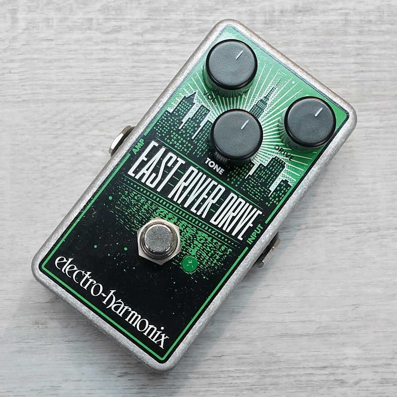 Electro-Harmonix East River Drive