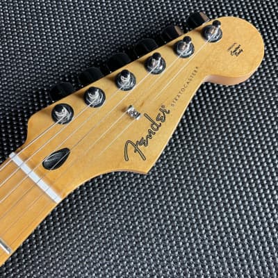Fender Player Stratocaster HSS, Maple Fingerboard- Polar White (MX21264793) image 6