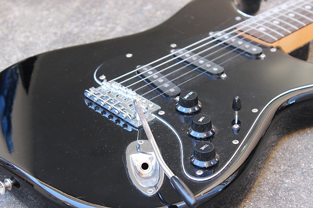 1982 Tokai SS-48 Japan Silver Star Stratocaster Electric Guitar (Black)  w/Gigbag