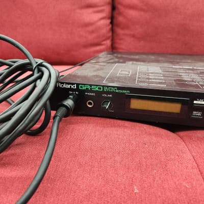 Roland GR-50 guitar synth with 13 pin cable that cost extra originally