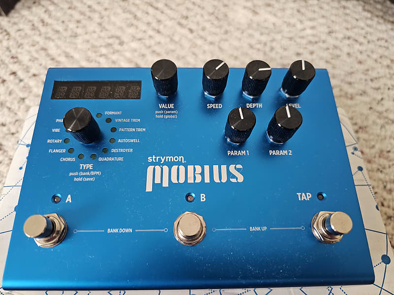 Strymon Mobius