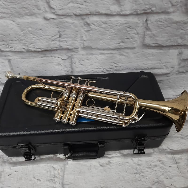 Bach TR500 Trumpet AD04716089 Reverb
