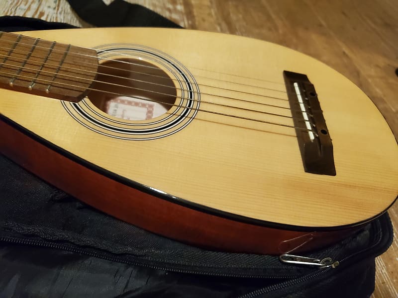 Hora S1250 Travel Guitar Solid Top Romania | Reverb