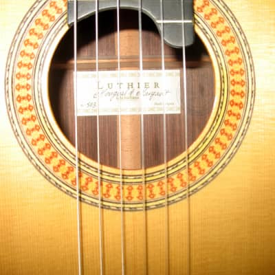 Alhambra Alhambra Signature Series Mengual and Margarit Classical Guitar 2009 spruce image 2