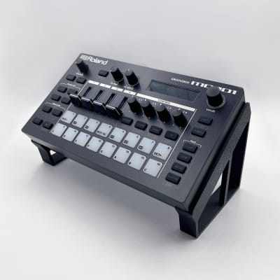 [PINE3D Stands] For Roland MC-101 & TR-6S image 1