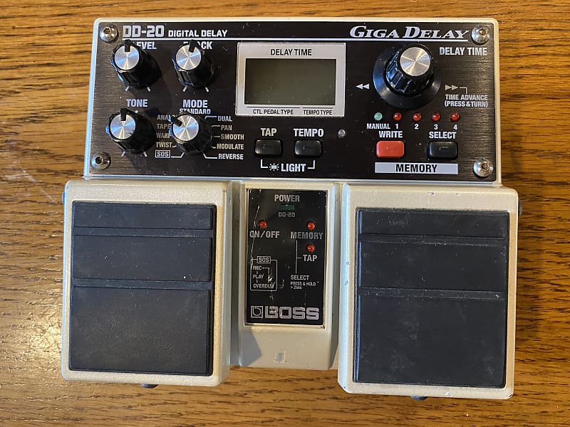 Boss DD-20 Giga Delay