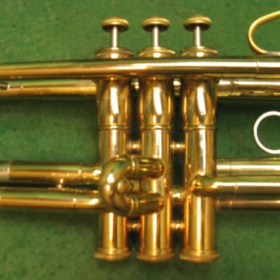 Olds Ambassador Trumpet 1976 - Refurbished - Case & Olds 3 Mouthpiece image 6