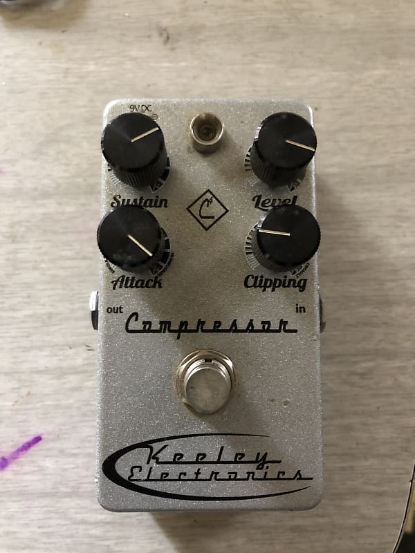 Keeley C4 4-Knob Compressor