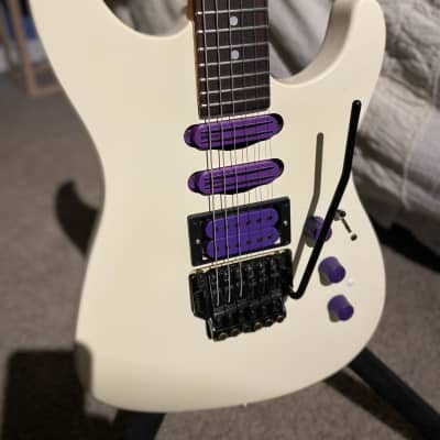 Fender HM Strat 1989 - Pearl White. Relive your GLAM METAL GLORY! image 5