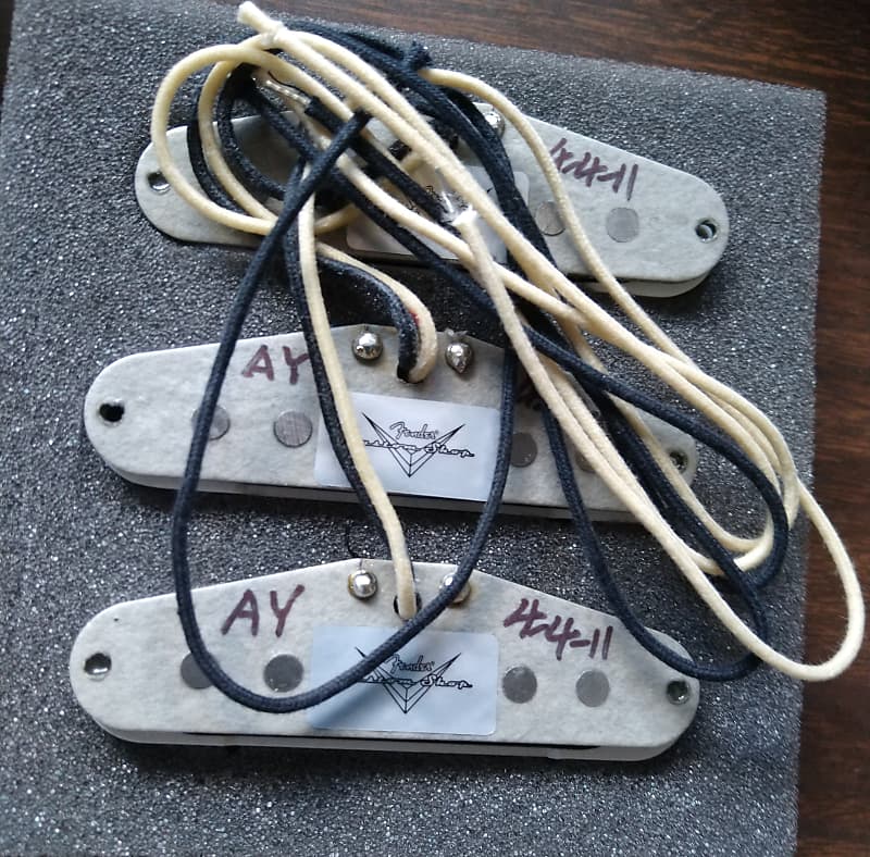 Abigail Ybarra Fender Custom Shop '69 Stratocaster Pickup Set - New, never  installed -Abby 'AY' set 1969 Pickups Work perfectly Luthier parts for 