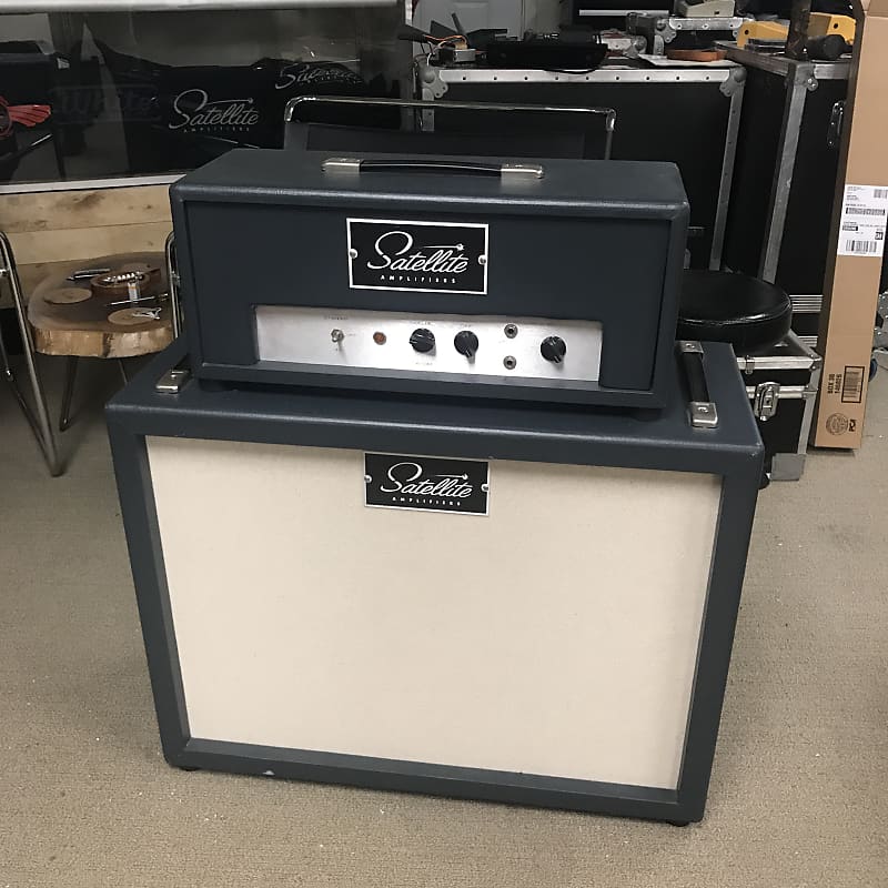 Satellite Amplifiers Atom w/ 2x12 cab owned by Jonny 2Bags Reverb