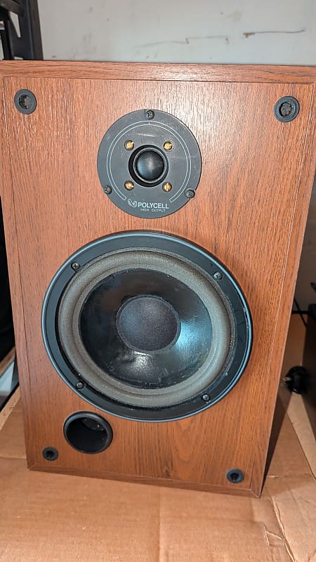 Infinity  SM-82 1989/1990 - Walnut  			