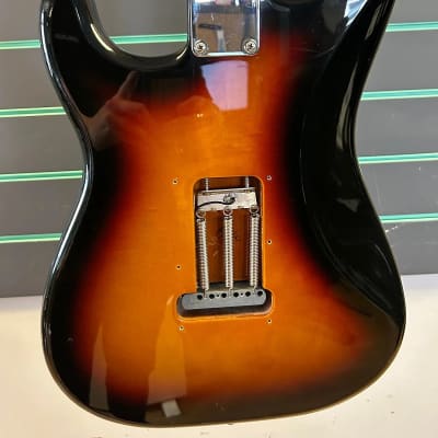 Fender Deluxe Roadhouse Stratocaster Brown Sunburst 2010 Electric Guitar image 11