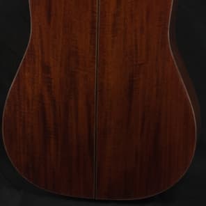 Eastman AC520CE Rare Acoustic Guitar 11035185 - Demo image 4