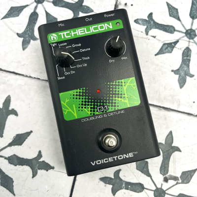 TC Helicon VoiceTone D1 | Reverb