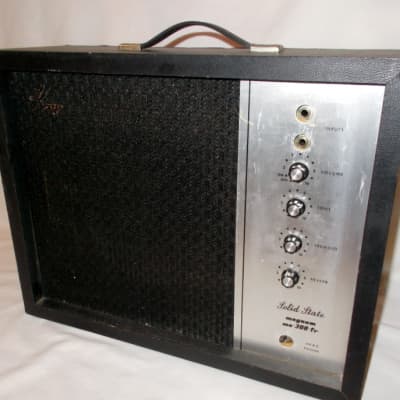 1970 Kay  Magnum MA-300-TR Amp With Reverb And Tremolo image 4