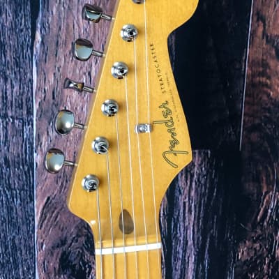 Fender Vintera '50s Stratocaster with Maple Fretboard  Seafoam Green image 3