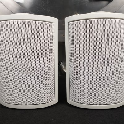 Legrand 1000 Series 5.25" Outdoor Speaker Pair White Bild 1