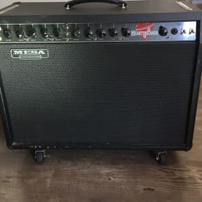 Mesa Boogie Heartbreaker 2x12 combo needs work