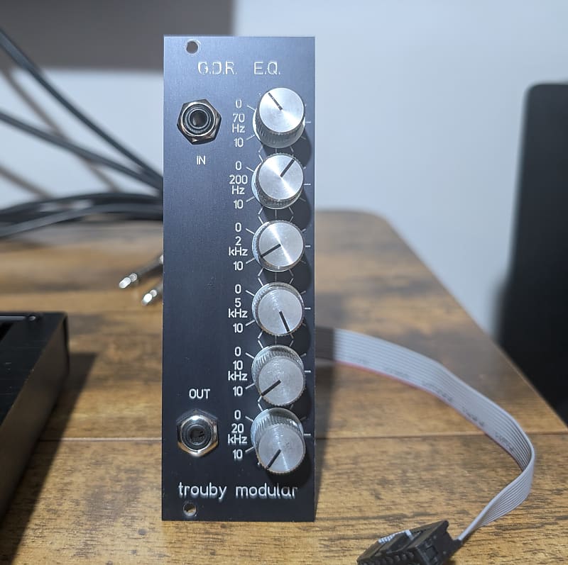 Trouby Modular G.D.R. E.Q.