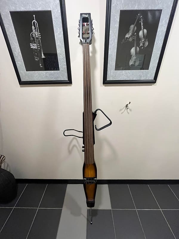 Stagg HDB200 2010s Sunburst Reverb